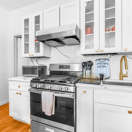 Welcome To “Sunny Park Slope Retreat”! New York Eksteriør bilde