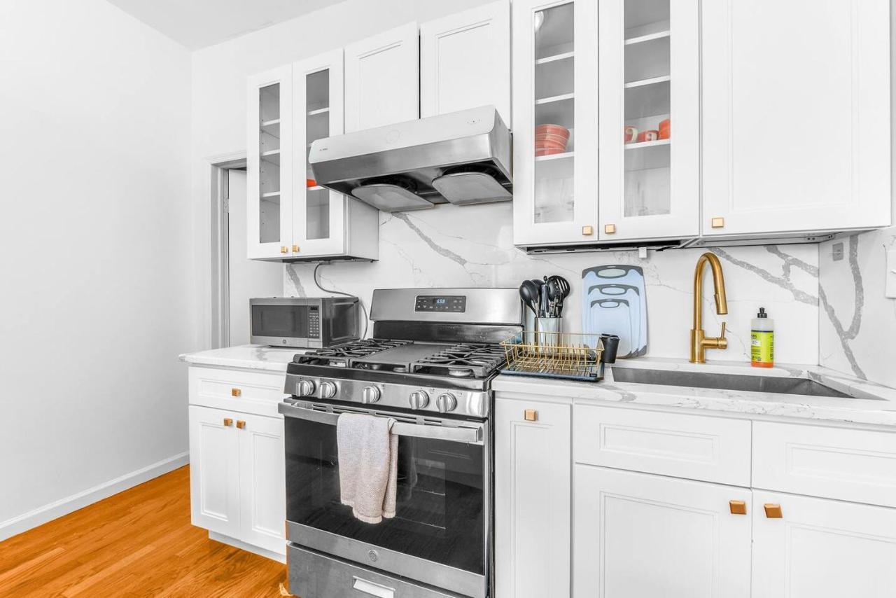 Welcome To “Sunny Park Slope Retreat”! New York Eksteriør bilde